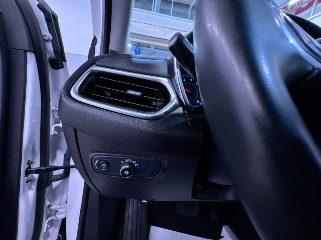 used 2024 Chevrolet Equinox car, priced at $23,900