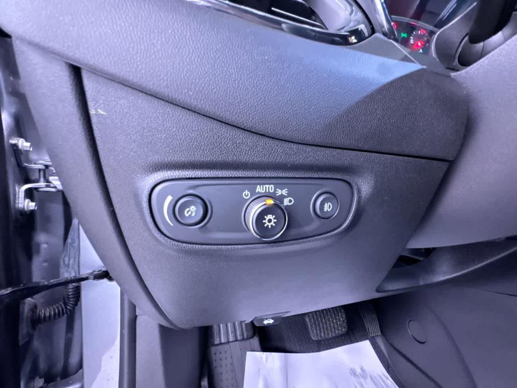 used 2024 Chevrolet Equinox car, priced at $30,398