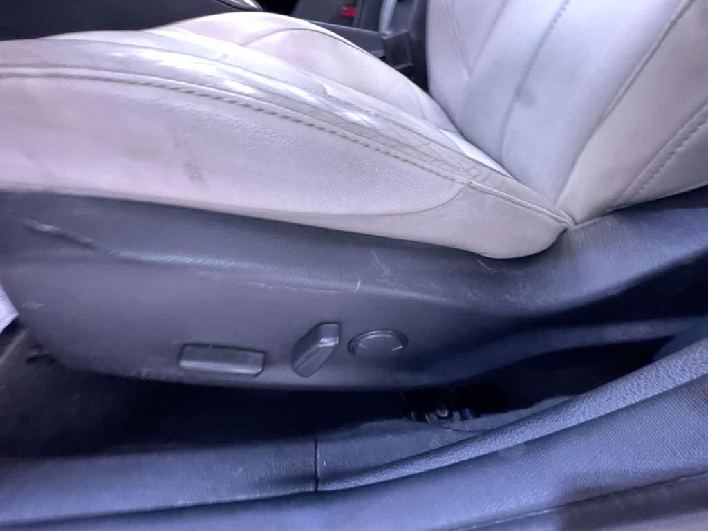 used 2016 Ford Focus car, priced at $6,225