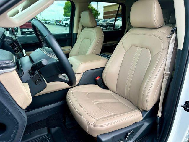 used 2023 Ford Expedition car, priced at $56,233