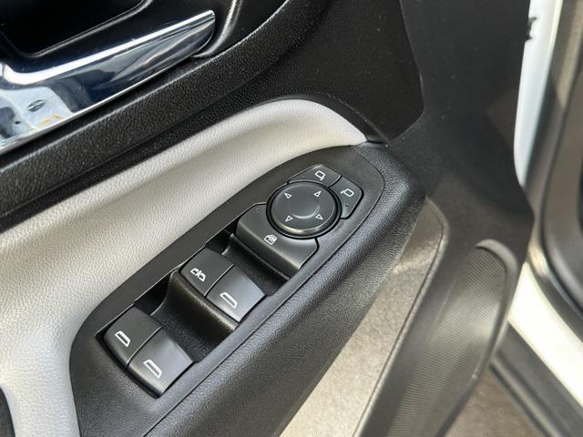 used 2020 Chevrolet Equinox car, priced at $14,989