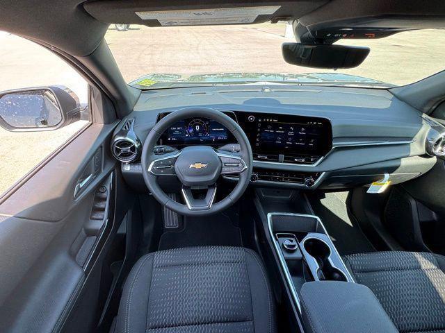 new 2026 Chevrolet Equinox car, priced at $30,980