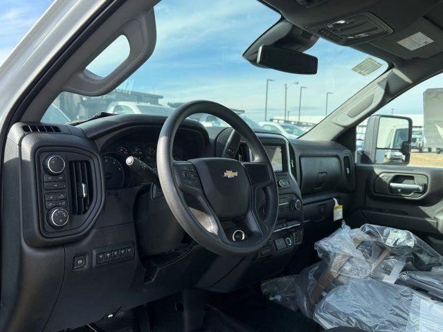 new 2025 Chevrolet Silverado 3500 car, priced at $61,633