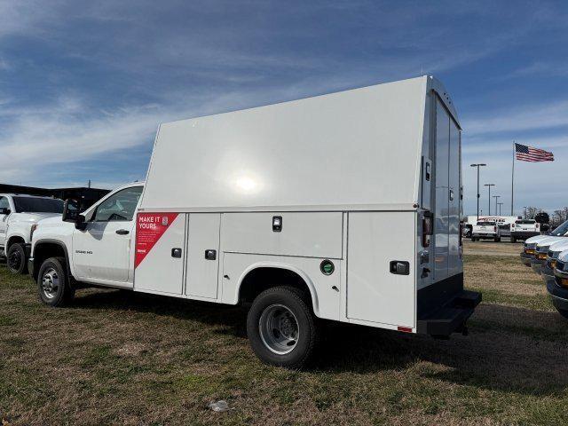 new 2025 Chevrolet Silverado 3500 car, priced at $61,633