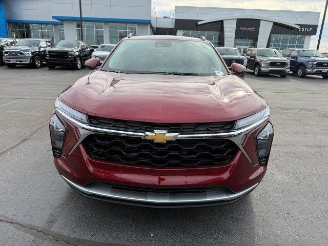 used 2025 Chevrolet Trax car, priced at $21,637