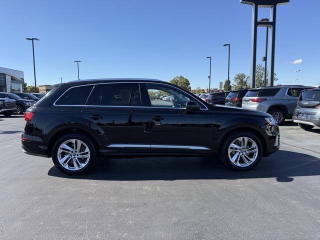used 2020 Audi Q7 car, priced at $22,478