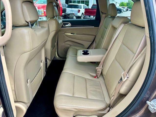 used 2017 Jeep Grand Cherokee car, priced at $16,489