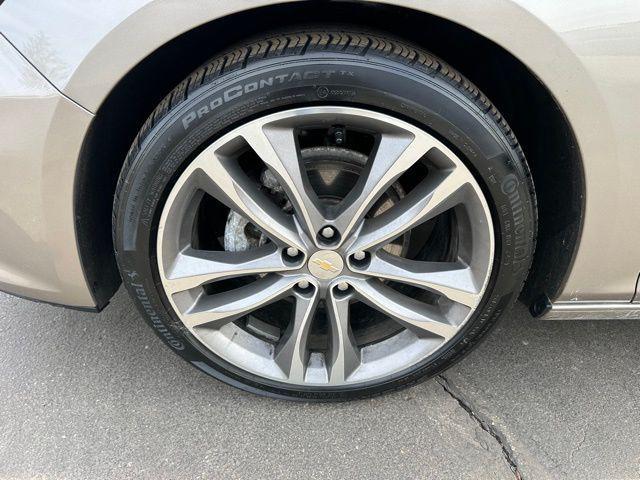 used 2023 Chevrolet Malibu car, priced at $20,659