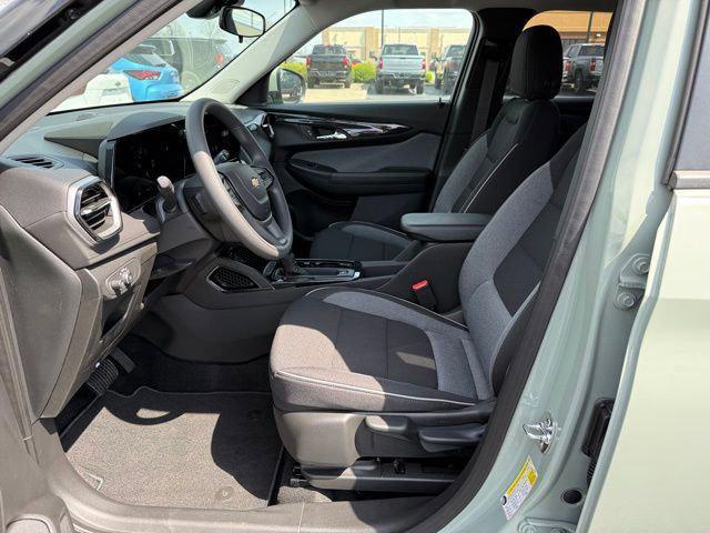 new 2026 Chevrolet TrailBlazer car, priced at $28,335