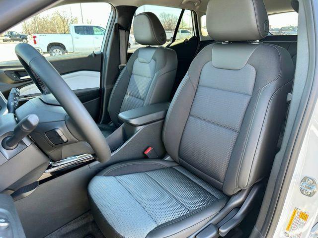 new 2026 Chevrolet Trax car, priced at $25,130