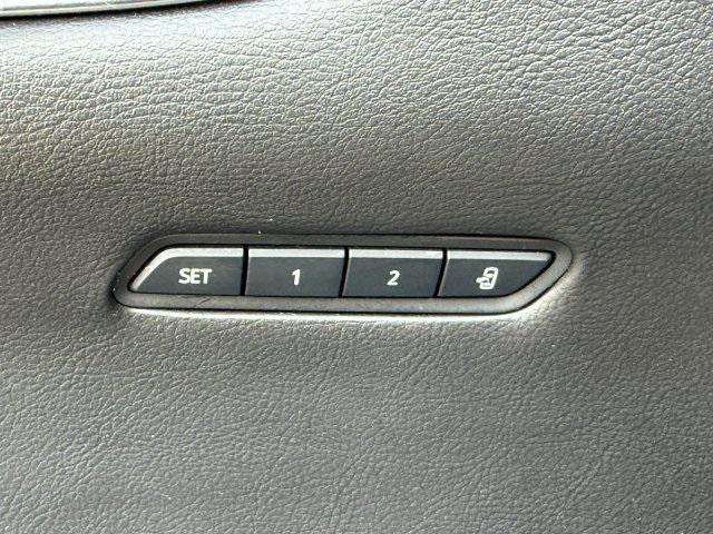 used 2020 Cadillac XT5 car, priced at $20,402