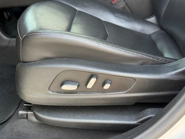 used 2020 Cadillac XT5 car, priced at $20,402