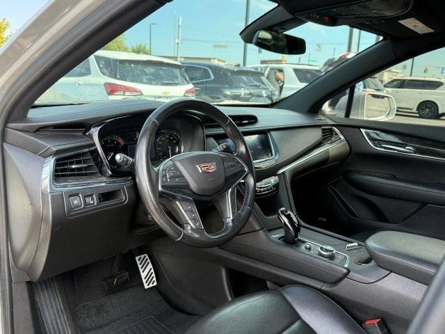 used 2020 Cadillac XT5 car, priced at $20,402