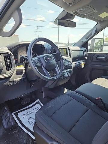 new 2024 GMC Sierra 2500 car, priced at $50,878