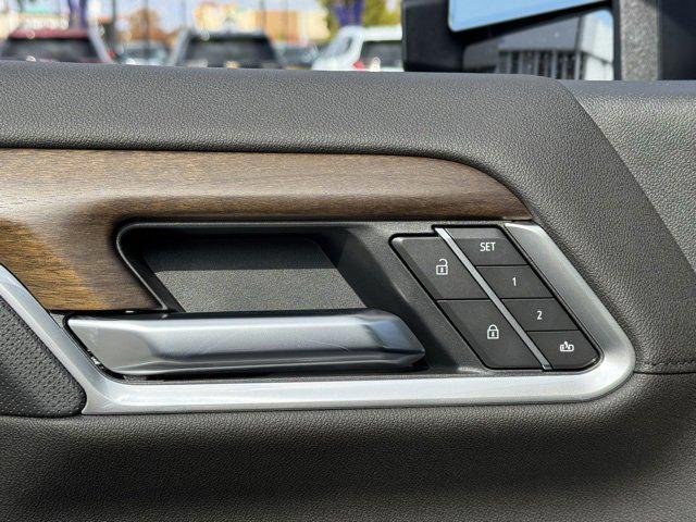 new 2025 Chevrolet Silverado 3500 car, priced at $91,640