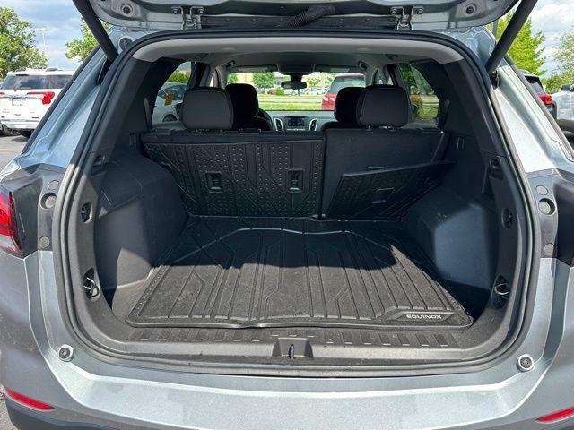 used 2024 Chevrolet Equinox car, priced at $25,516