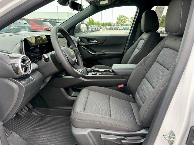 new 2026 Chevrolet Equinox car, priced at $31,780