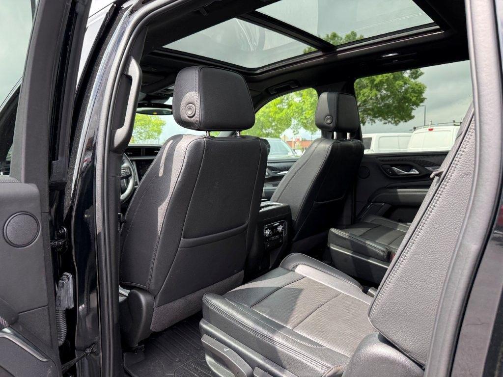used 2023 GMC Yukon XL car, priced at $69,359