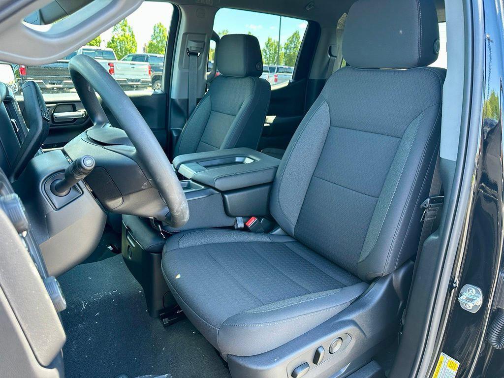 new 2026 Chevrolet Silverado 1500 car, priced at $47,985