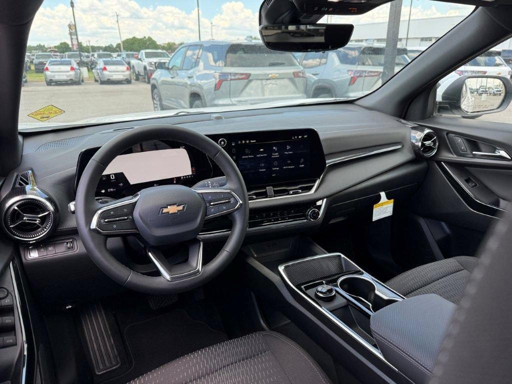 new 2026 Chevrolet Equinox car, priced at $31,780