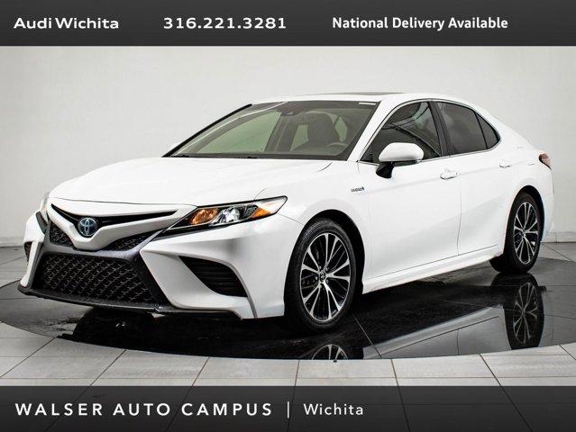 used 2018 Toyota Camry Hybrid car, priced at $18,398