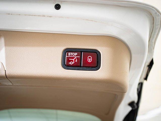 used 2015 Mercedes-Benz M-Class car, priced at $15,698