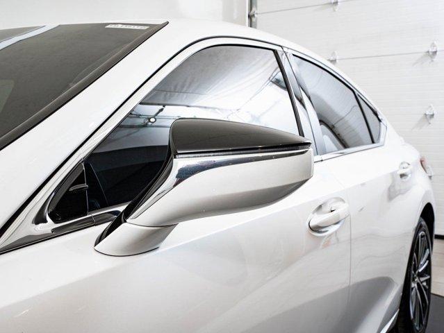 used 2022 Lexus ES 250 car, priced at $27,698
