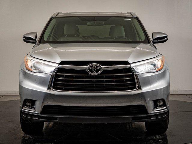 used 2015 Toyota Highlander car, priced at $14,598