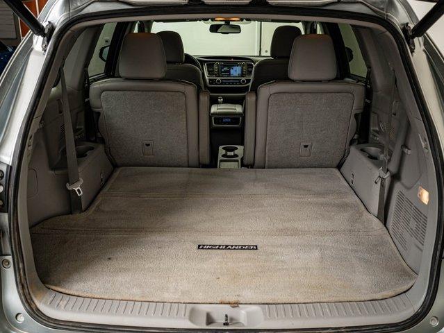 used 2015 Toyota Highlander car, priced at $14,598