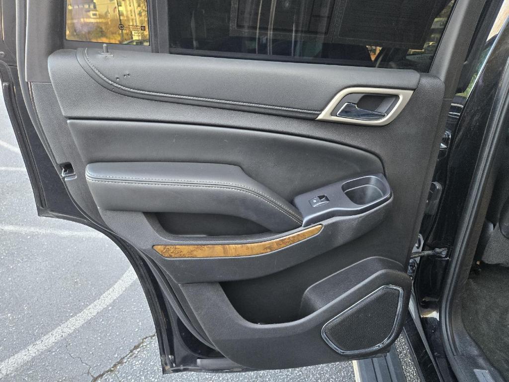 used 2015 GMC Yukon car, priced at $16,997