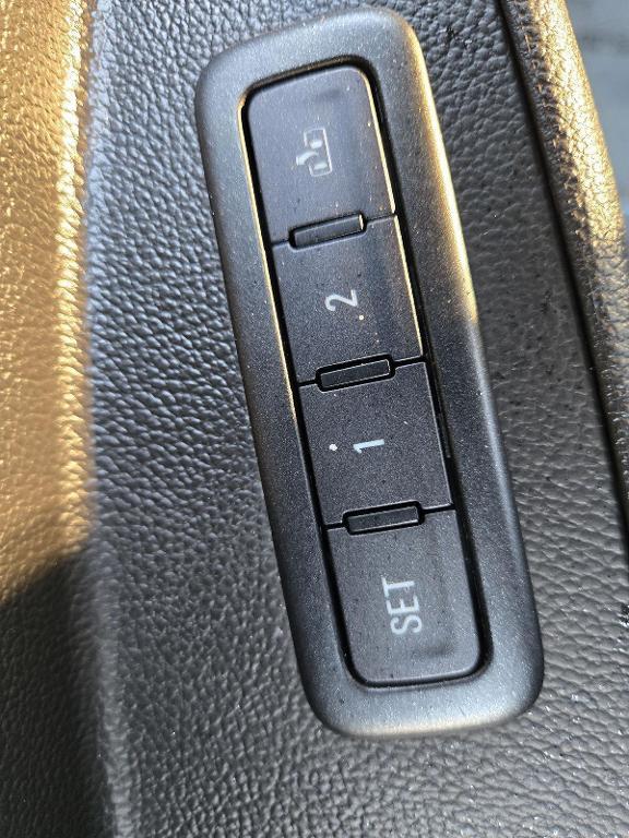 used 2015 GMC Yukon car, priced at $16,997