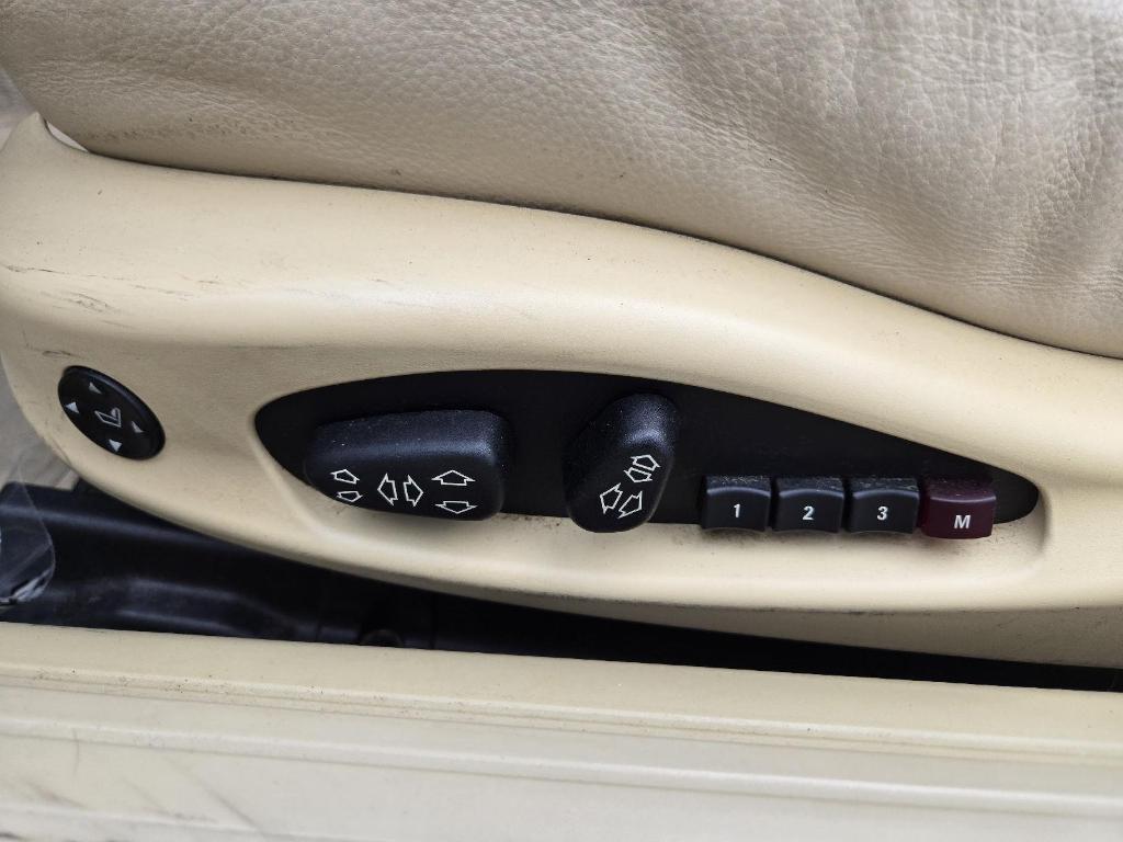 used 2007 BMW 650 car, priced at $9,898