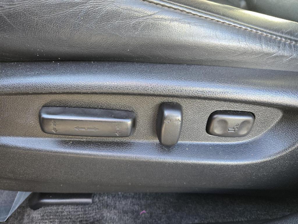 used 2015 Acura MDX car, priced at $11,999