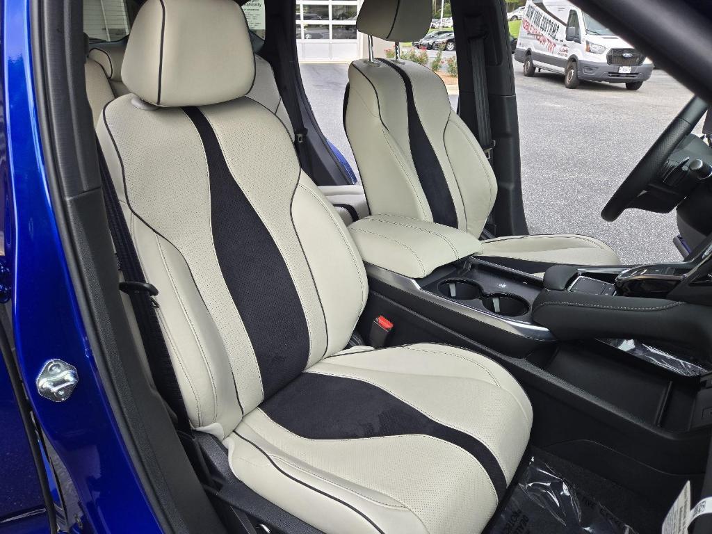 used 2025 Acura RDX car, priced at $46,555