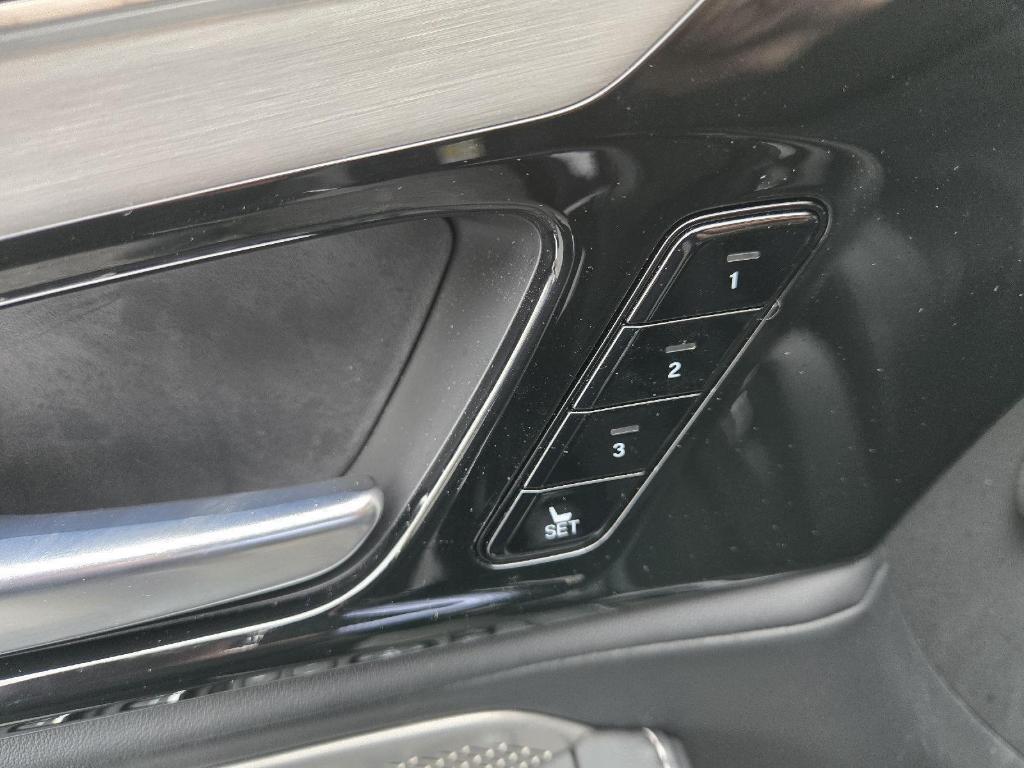 used 2024 Acura MDX car, priced at $46,977