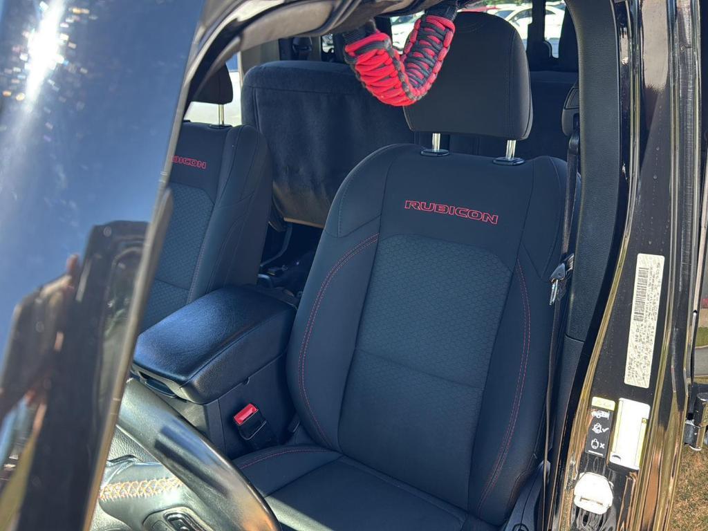 used 2020 Jeep Gladiator car, priced at $33,333