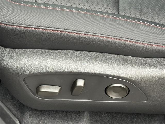 new 2026 Chevrolet Traverse car, priced at $50,076