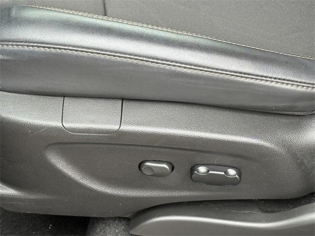 used 2022 Chevrolet Trax car, priced at $17,462