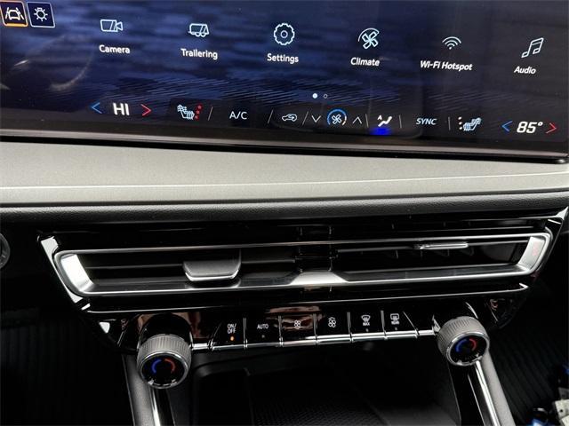 new 2026 Chevrolet Traverse car, priced at $42,706