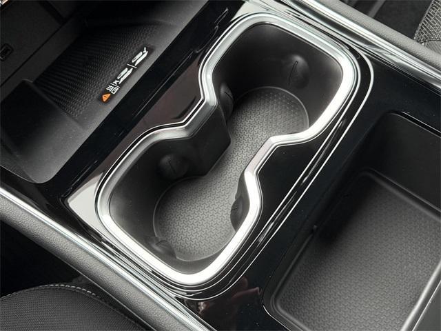 new 2026 Chevrolet Traverse car, priced at $42,706