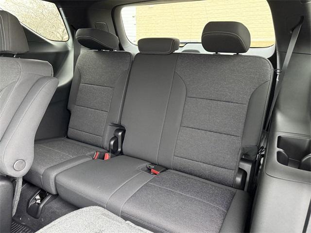 new 2026 Chevrolet Traverse car, priced at $42,706