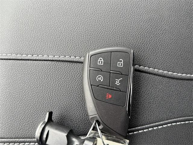 new 2026 Chevrolet Traverse car, priced at $42,321