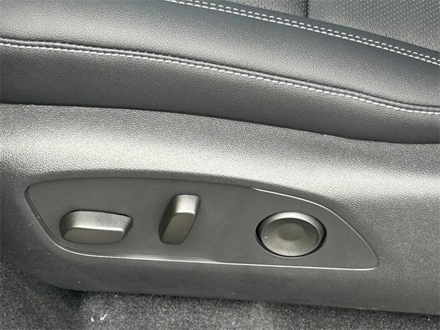 new 2026 Chevrolet Traverse car, priced at $46,049