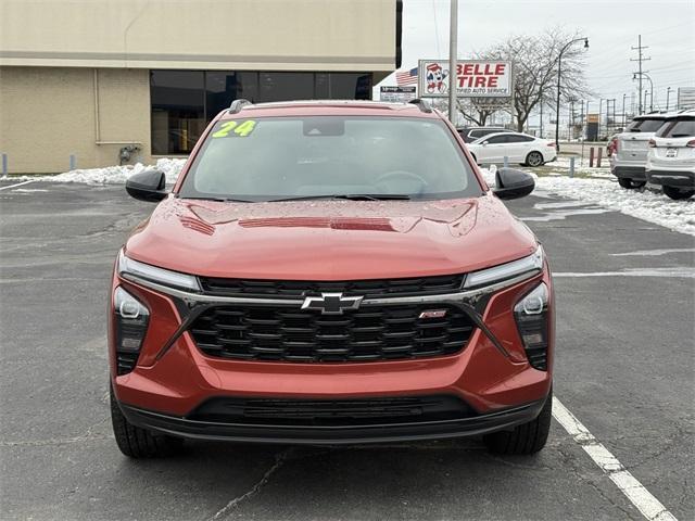 used 2024 Chevrolet Trax car, priced at $22,300