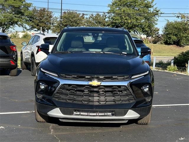 new 2025 Chevrolet Blazer car, priced at $38,316
