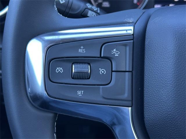 new 2025 Chevrolet Blazer car, priced at $38,316