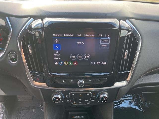 used 2023 Chevrolet Traverse car, priced at $30,961