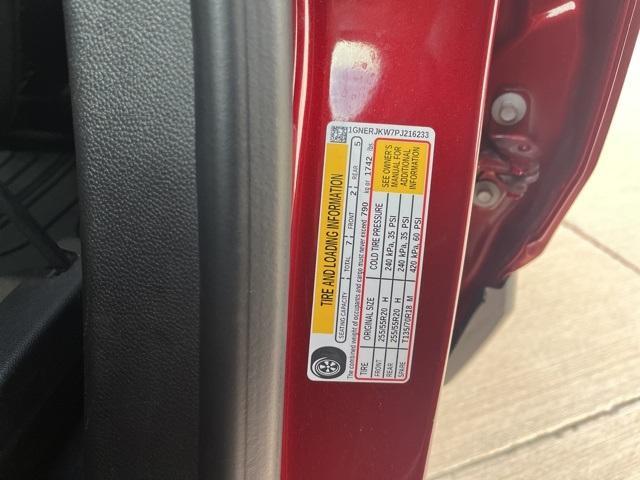 used 2023 Chevrolet Traverse car, priced at $30,961