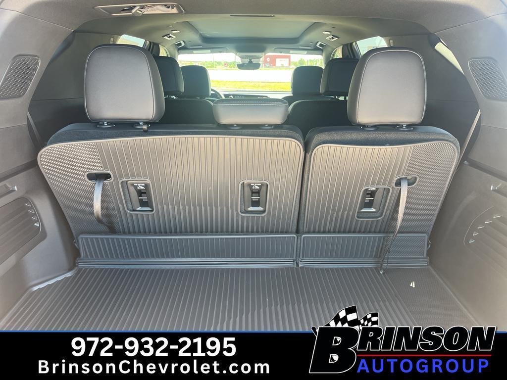 new 2026 Chevrolet Traverse car, priced at $47,945