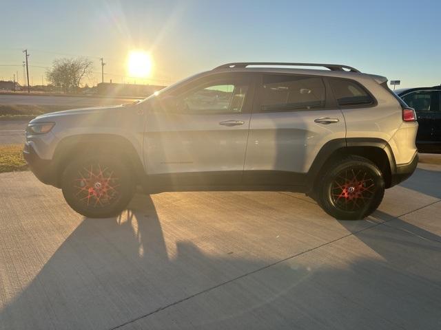 used 2020 Jeep Cherokee car, priced at $20,650